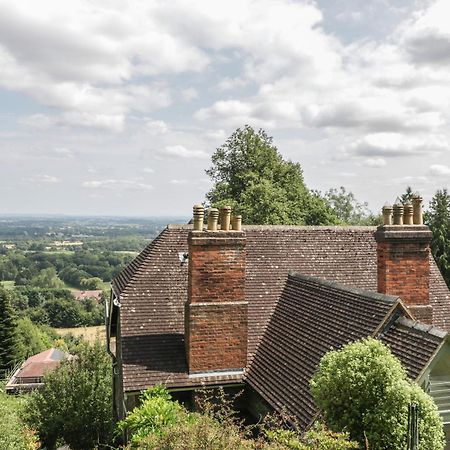 Amazing View Lägenhet Malvern Wells Exteriör bild
