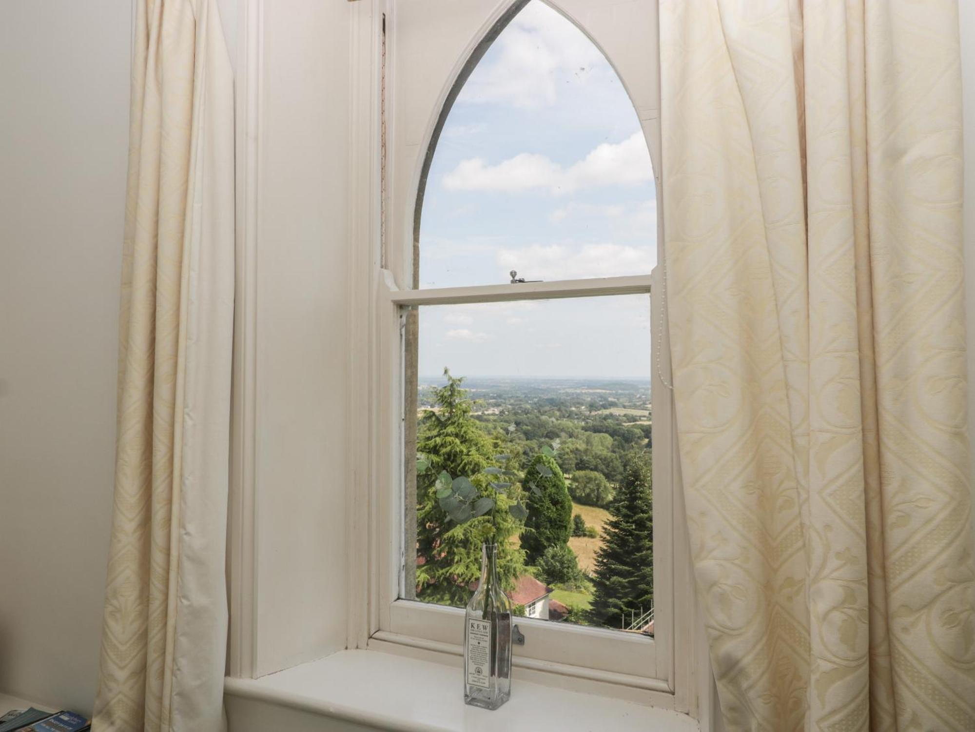 Amazing View Lägenhet Malvern Wells Exteriör bild
